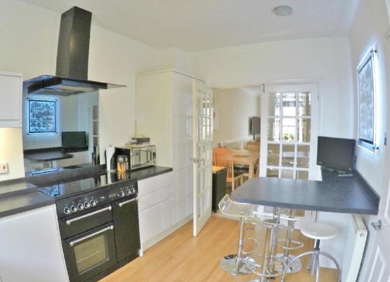 The Quay - Old Town Poole B&B - Great Location - Secure Free Parking Экстерьер фото